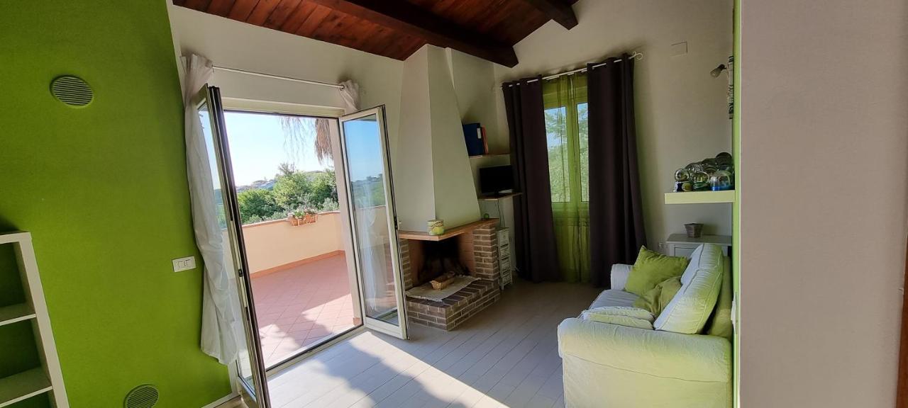 Casale Angela Apartment Torrevecchia Teatina Ngoại thất bức ảnh