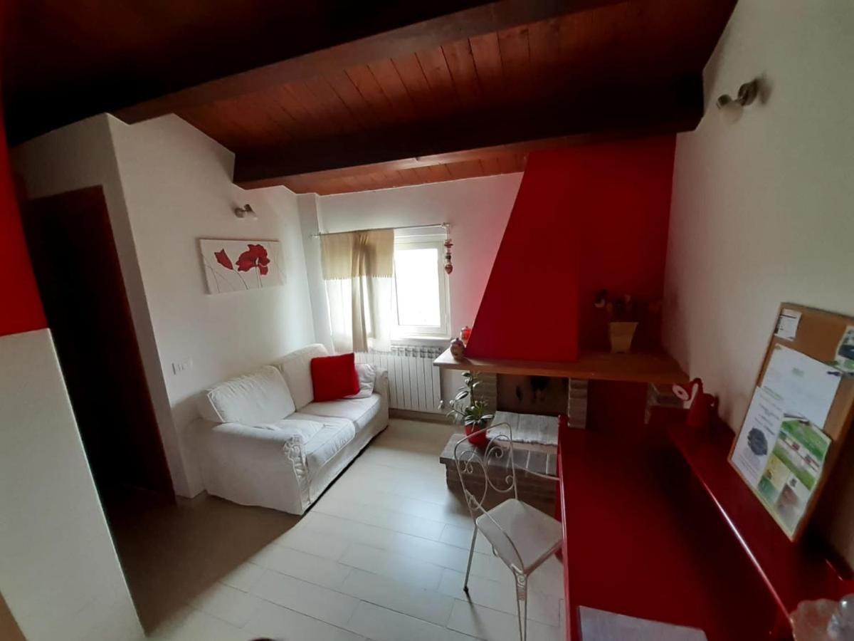 Casale Angela Apartment Torrevecchia Teatina Ngoại thất bức ảnh